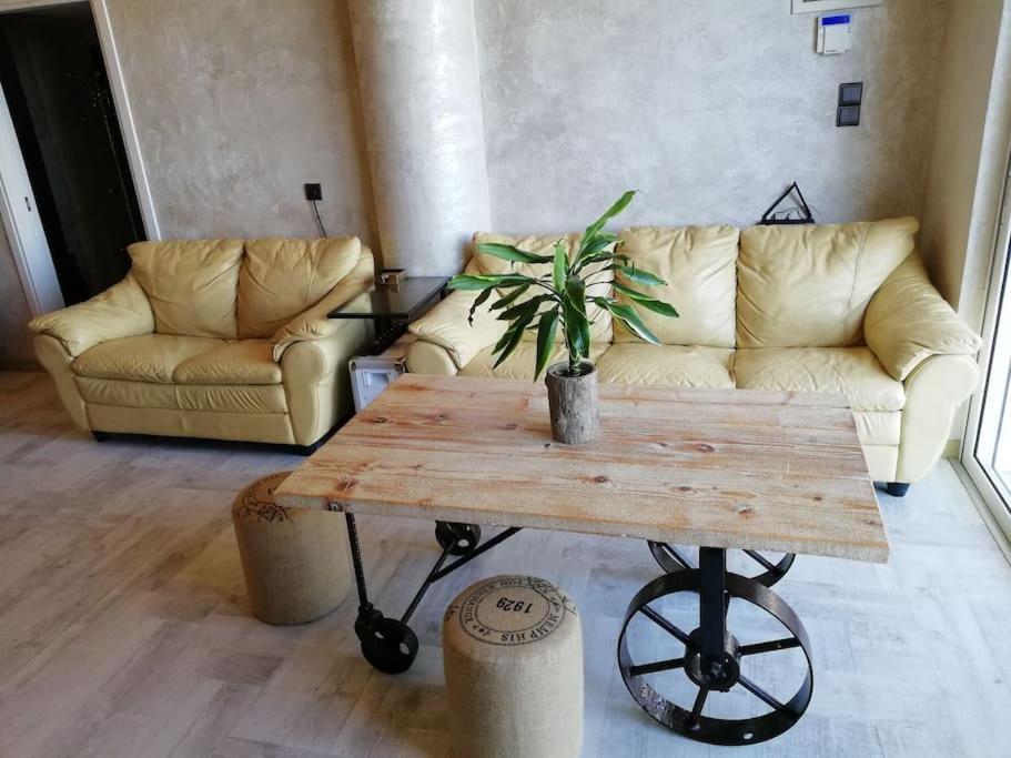 Lenico Beachfront Suites Agia Pelagia  Exterior photo